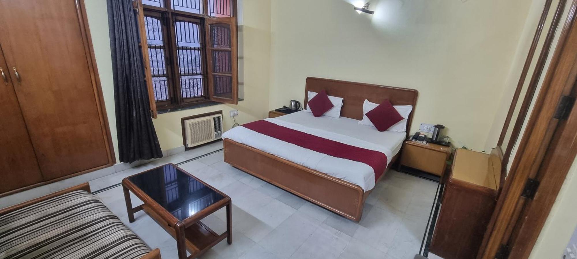 Hotel Har Ki Pauri By Around Stays Haridwar Exterior photo