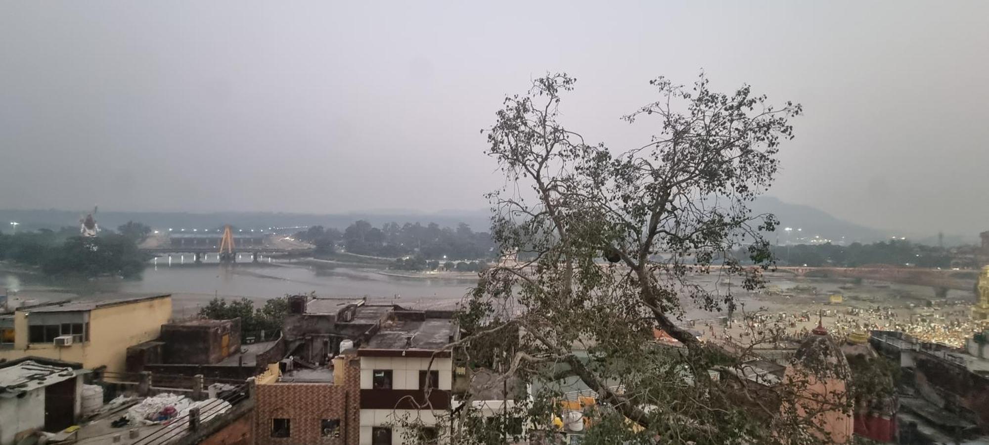 Hotel Har Ki Pauri By Around Stays Haridwar Exterior photo