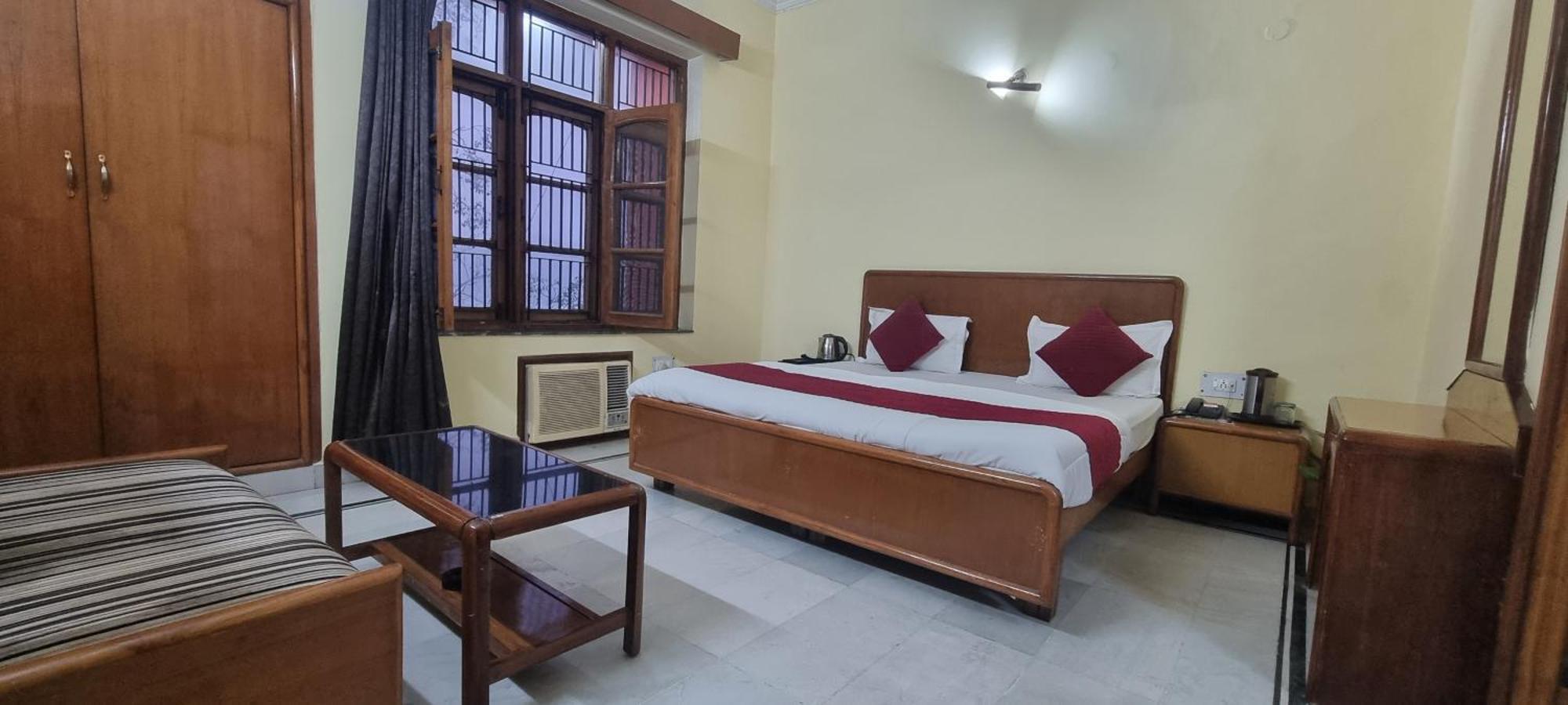 Hotel Har Ki Pauri By Around Stays Haridwar Exterior photo